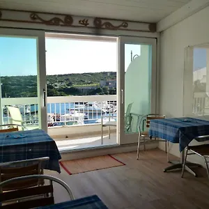 Alojamento de Acomodação e Pequeno-almoço Domo Sul Porto Stintino